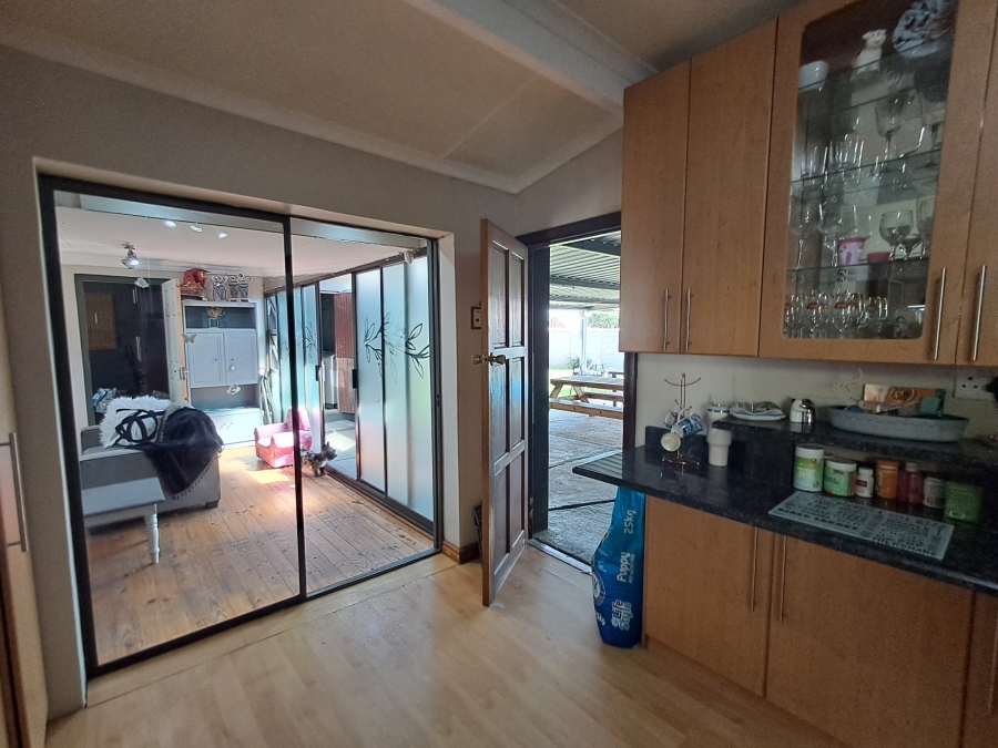 4 Bedroom Property for Sale in Manor Heights Eastern Cape